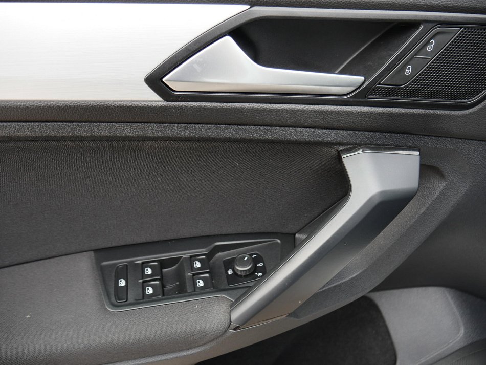 Volkswagen Tiguan 1.5 TSi 