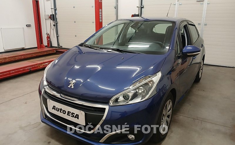 Peugeot 208 1.6 hdi 
