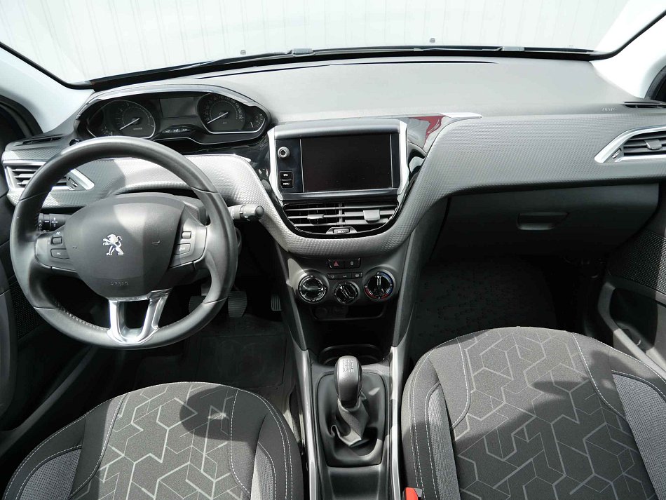 Peugeot 2008 1.2 PT Active