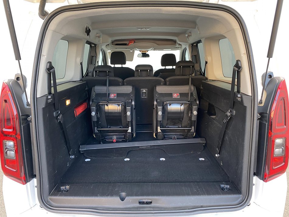Opel Combo 1.5CDTi Life MAXi XL 7míst