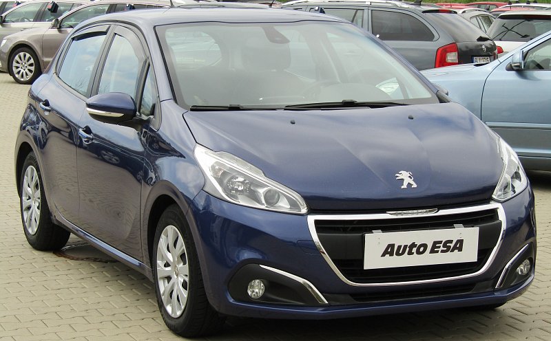 Peugeot 208 1.6 HDi 