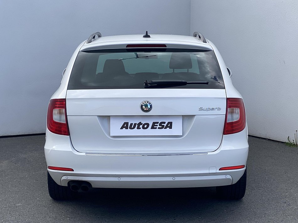 Škoda Superb II 2.0 TDi Family