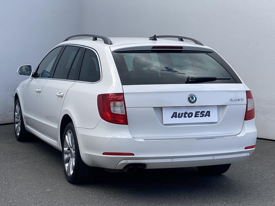 Škoda Superb II 2.0 TDi Family