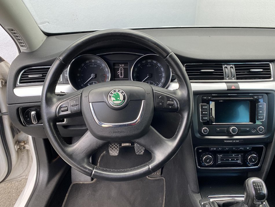 Škoda Superb II 2.0 TDi Family