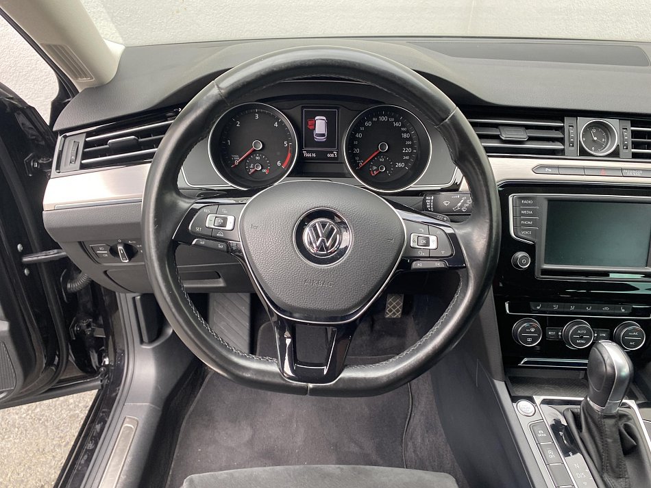 Volkswagen Passat 2.0 TDi Highline
