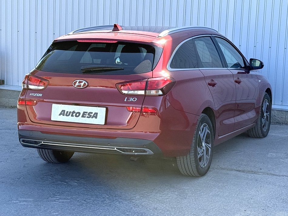 Hyundai I30 1.5 T-GDI 
