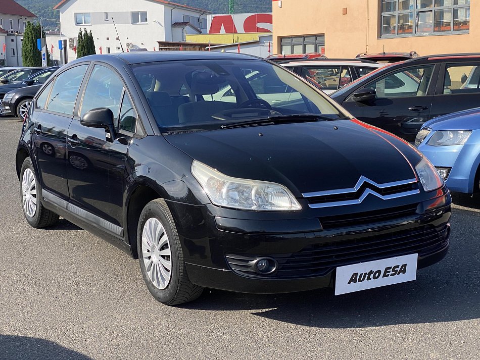 Citroën C4 1.4i 