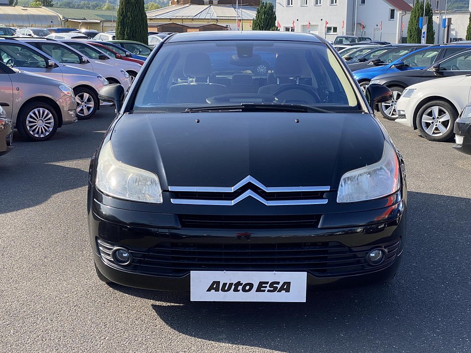 Citroën C4 1.4i 