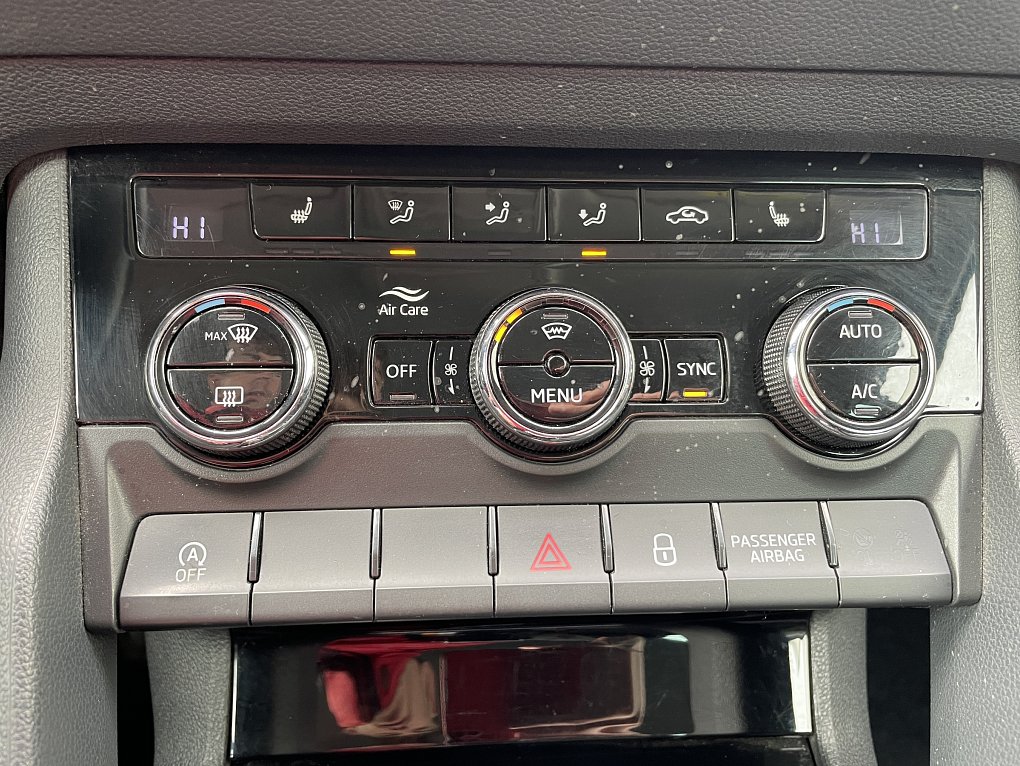Škoda Karoq 2.0 TDi Ambition 4x4