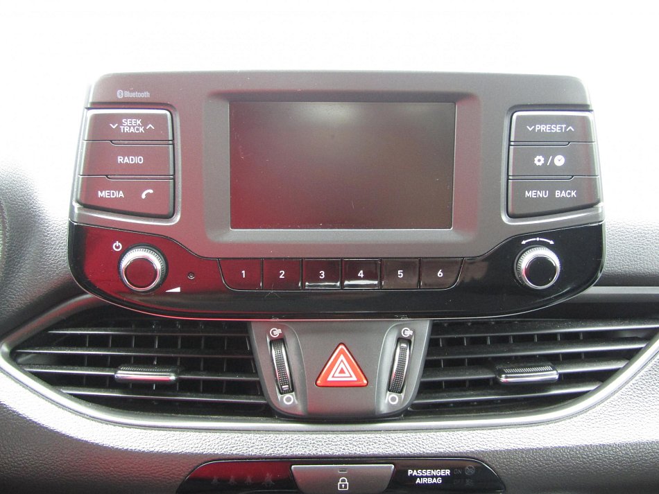 Hyundai I30 1.4 i 