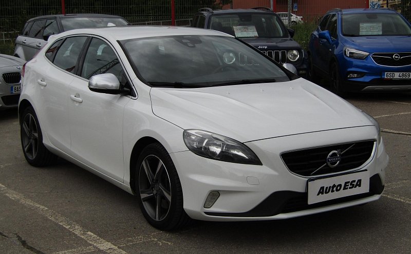 Volvo V40 2.0 D3 