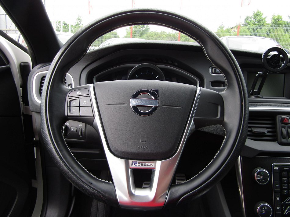Volvo V40 2.0 D3 