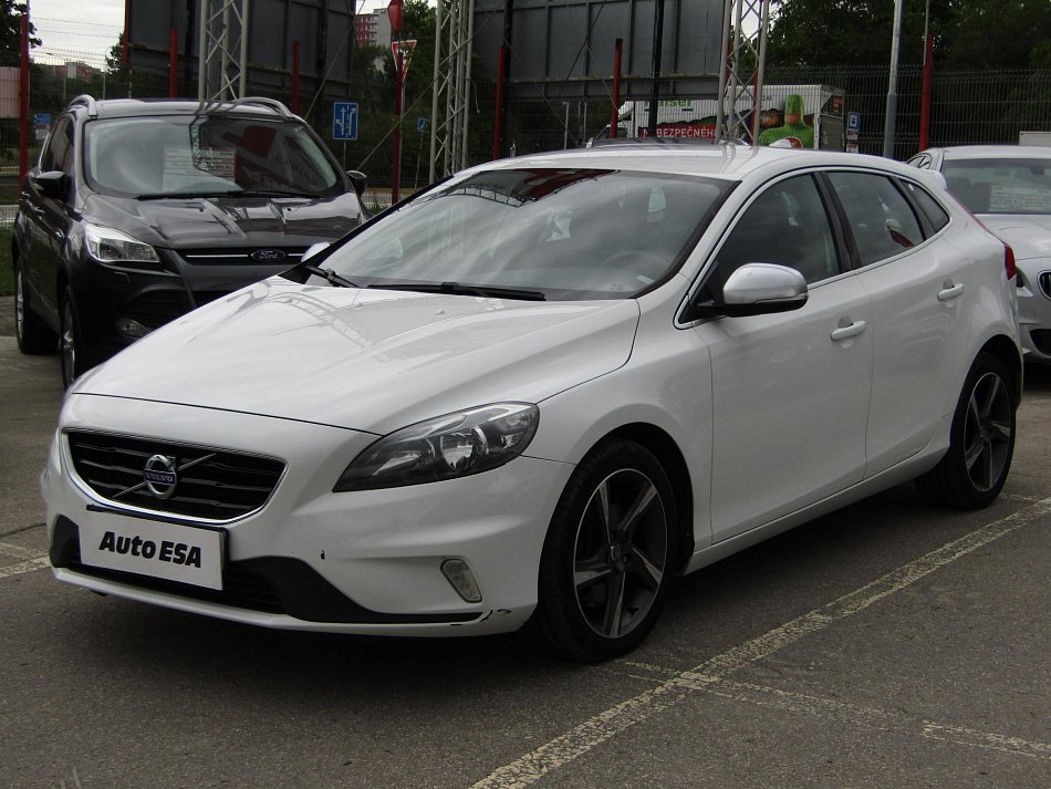 Volvo V40 2.0 D3 