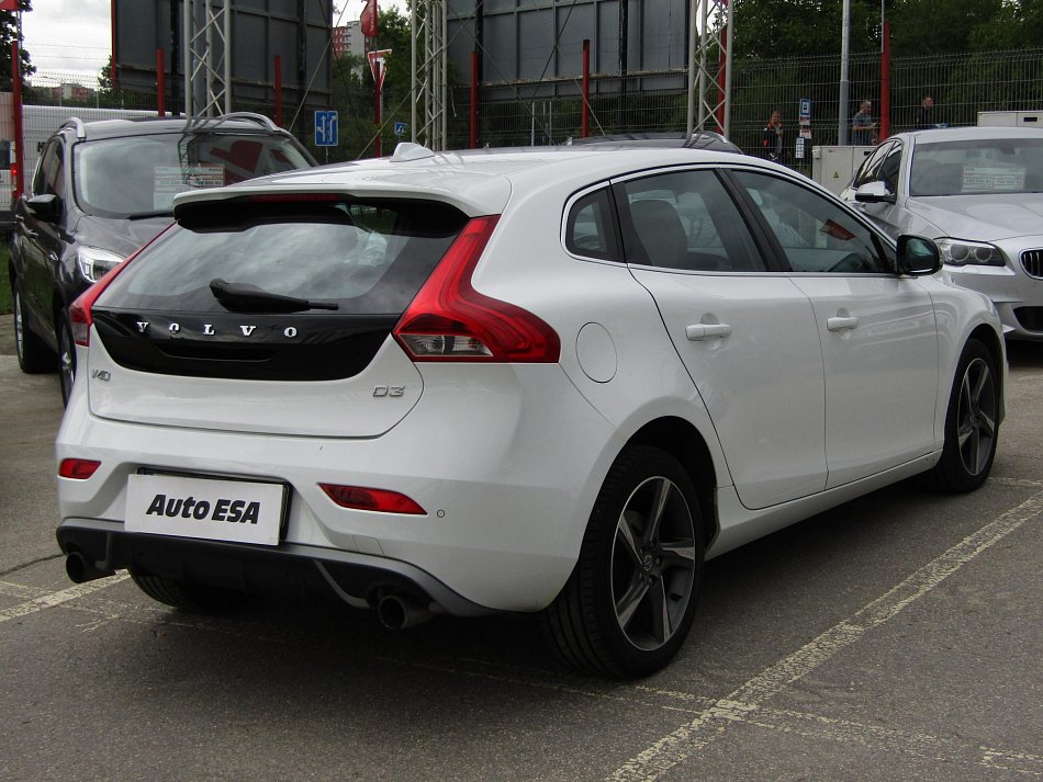 Volvo V40 2.0 D3 