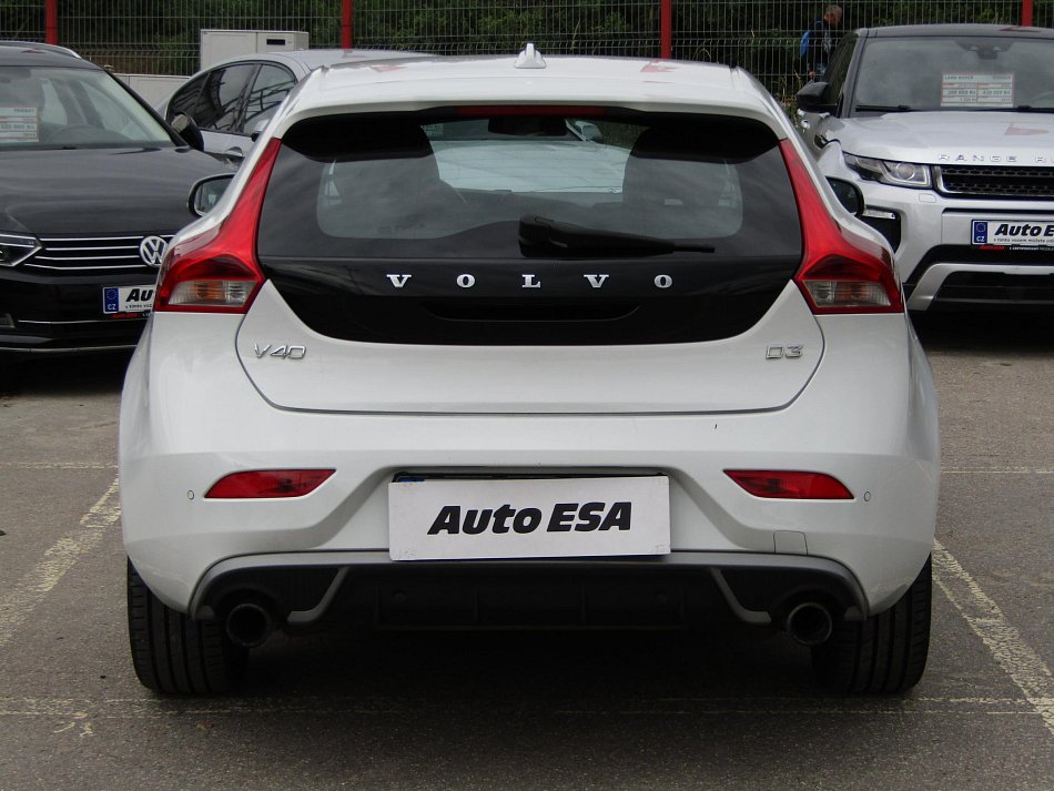 Volvo V40 2.0 D3 