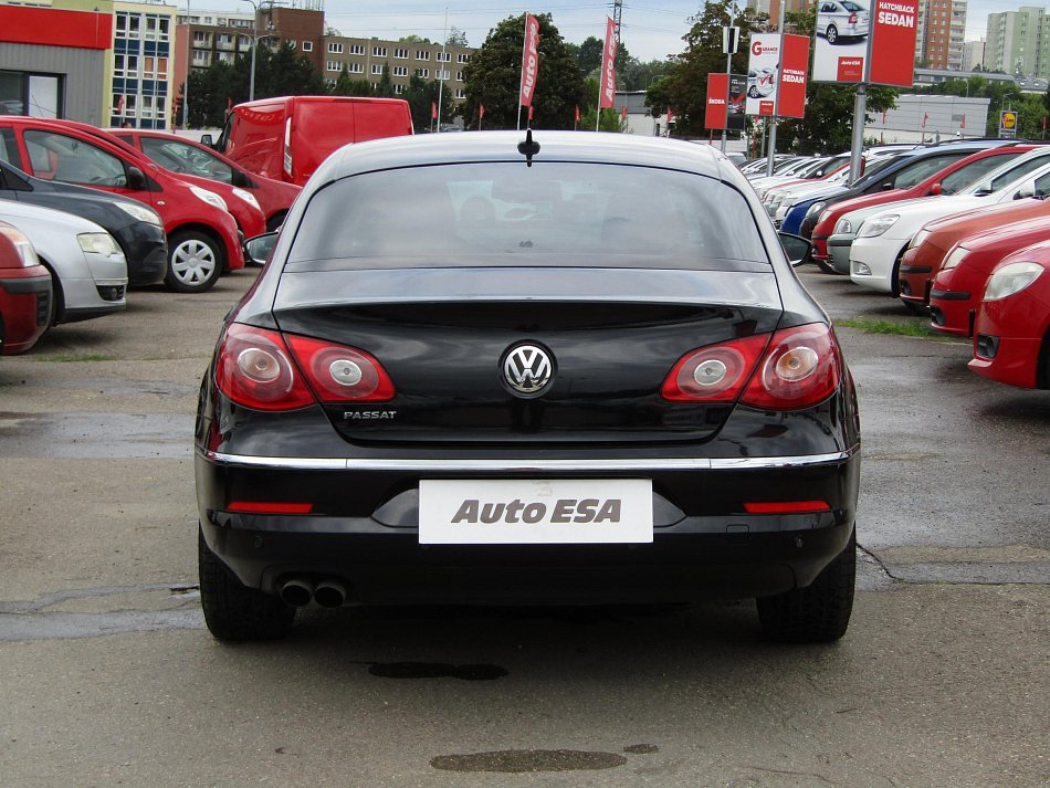 Volkswagen Passat CC 2.0 TDi 