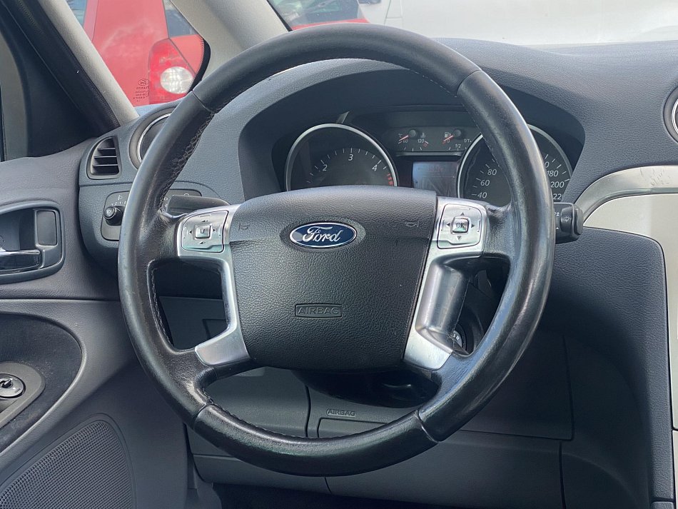 Ford S-MAX 2.0 TDCi 