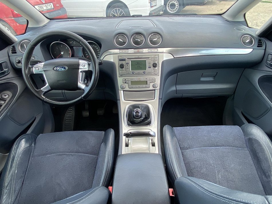 Ford S-MAX 2.0 TDCi 
