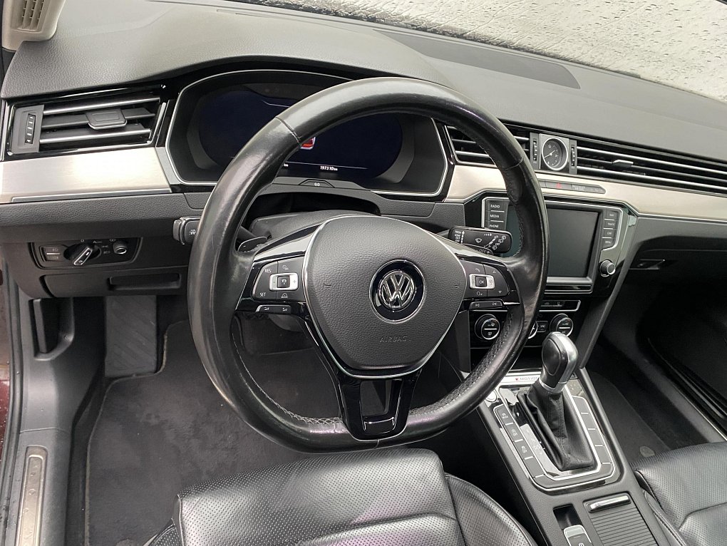 Volkswagen Passat 2.0BiTDi 