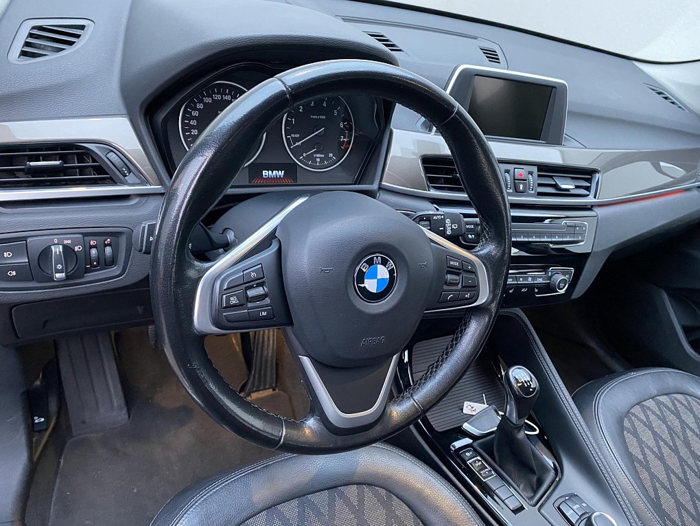 BMW X1 1.5i  sDrive 18i