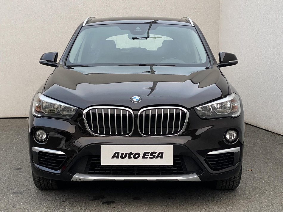 BMW X1 1.5i  sDrive 18i