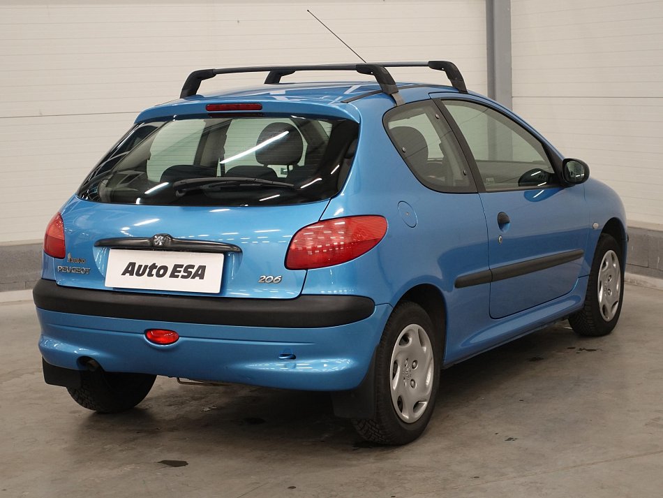 Peugeot 206 1.1i 