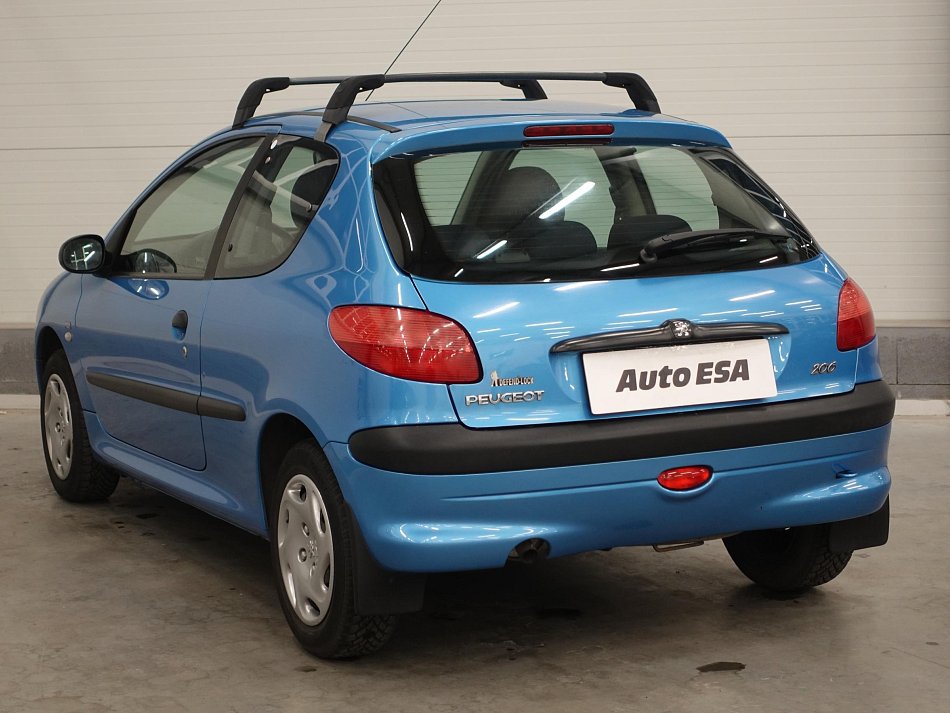 Peugeot 206 1.1i 