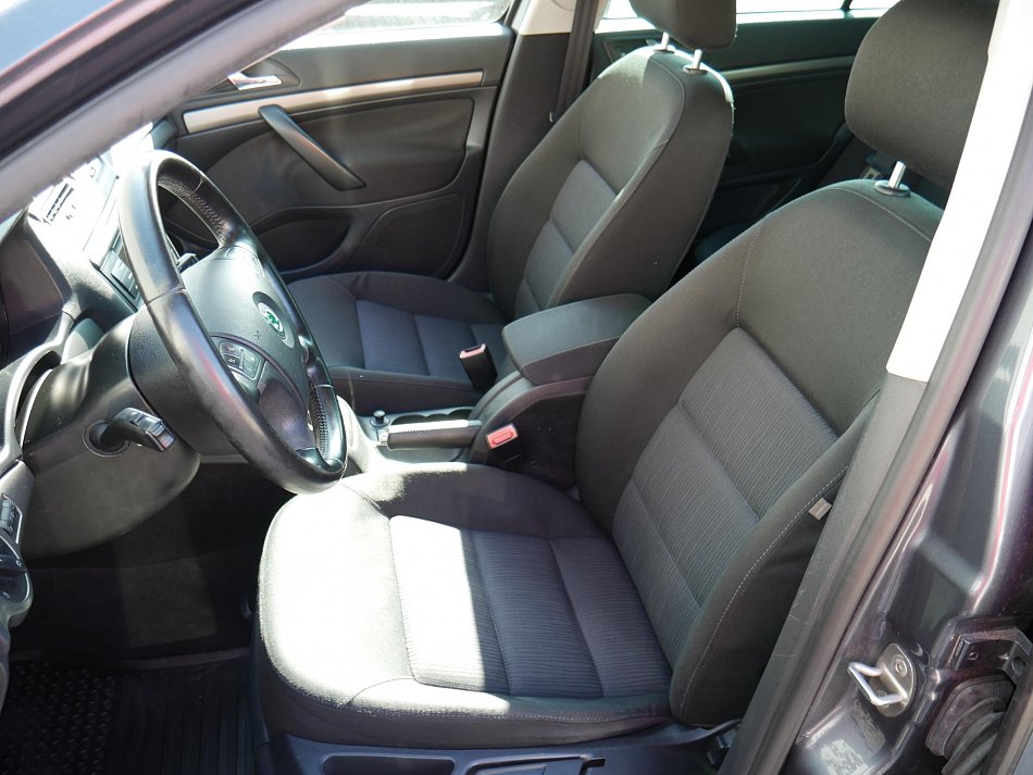 Škoda Octavia II 2.0 TDI 