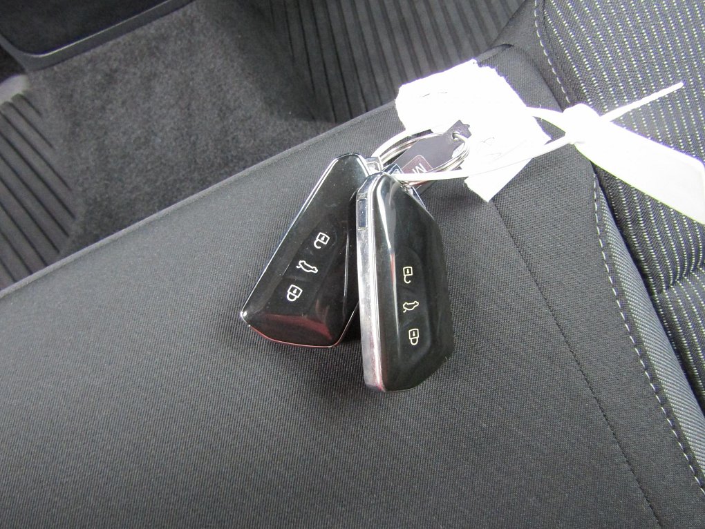 Škoda Octavia IV 1.5 TSi Ambition