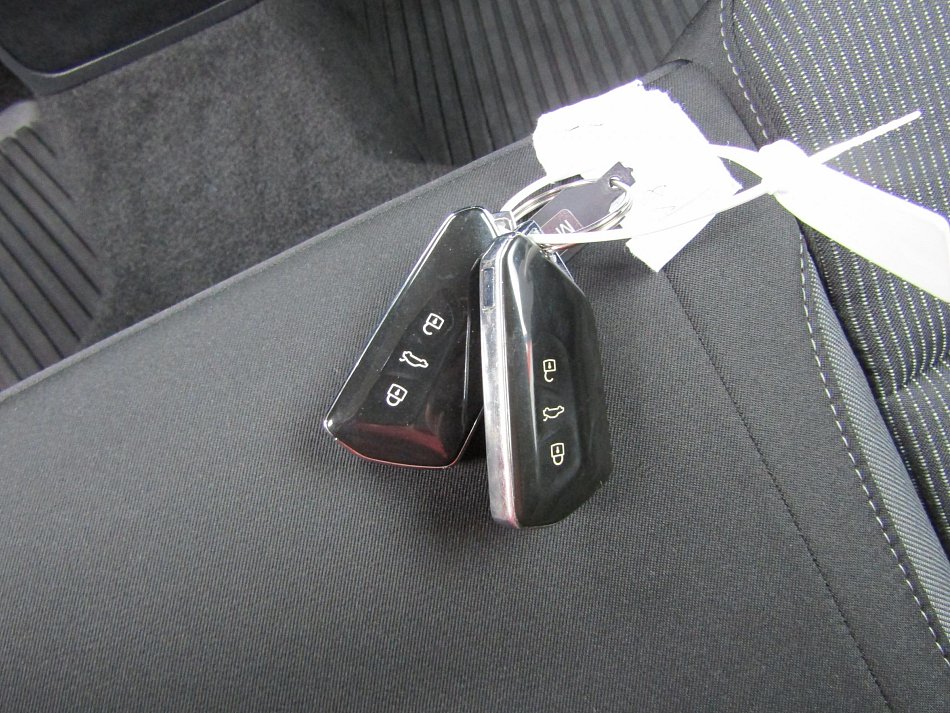 Škoda Octavia IV 1.5 TSi Ambition