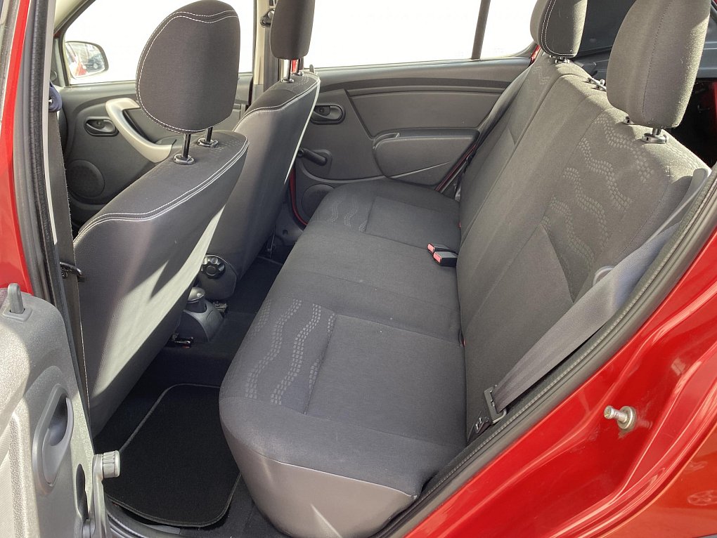 Dacia Sandero 1.6i Stepway