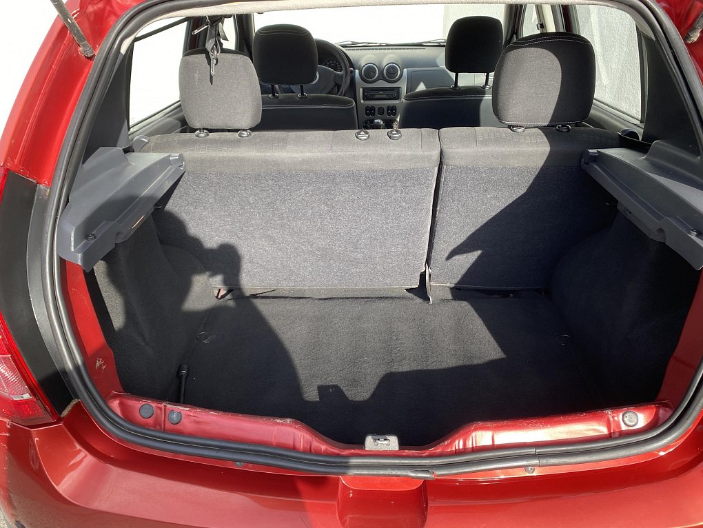 Dacia Sandero 1.6i Stepway