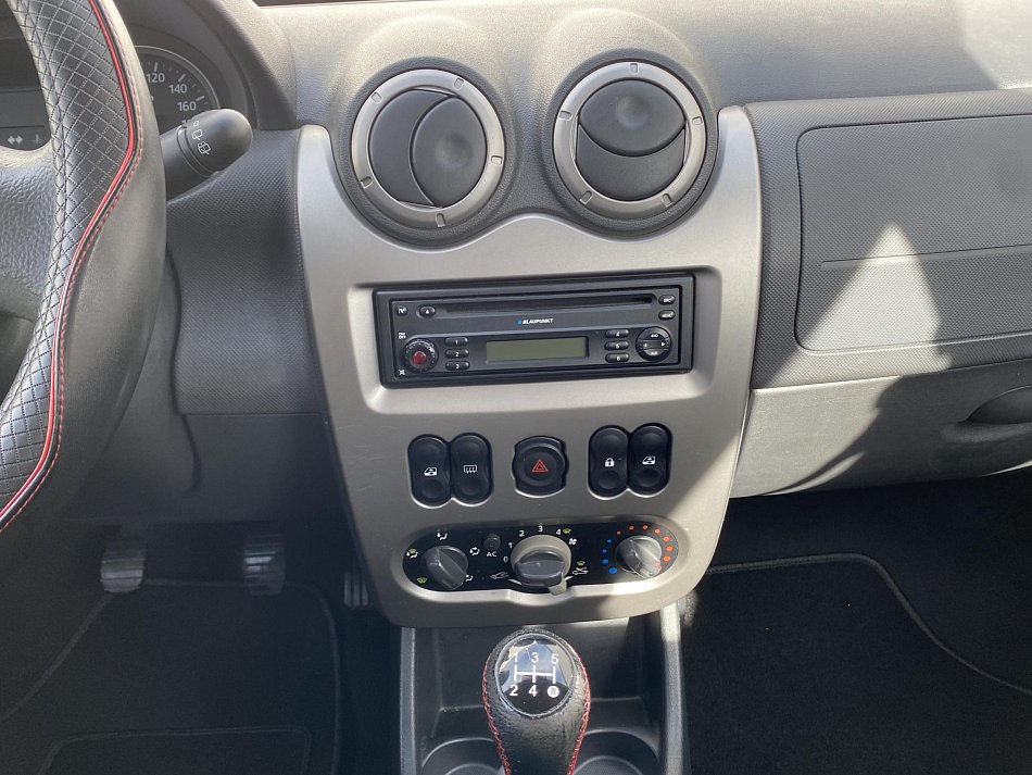Dacia Sandero 1.6i Stepway