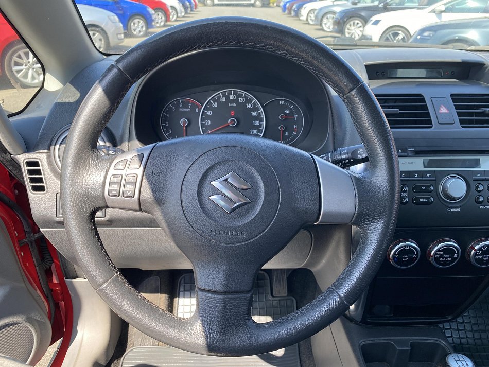 Suzuki SX4 1.6i  4WD