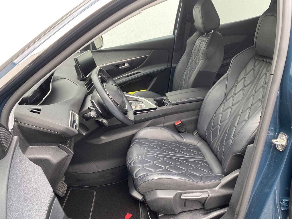 Peugeot 3008 1.2 PT Allure