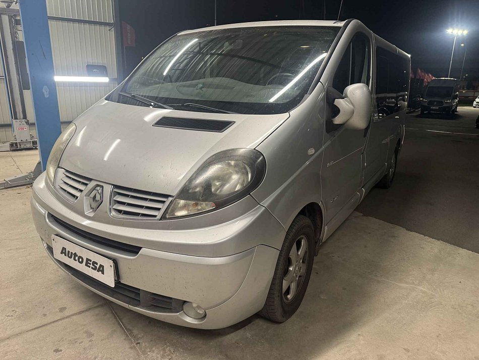 Renault Trafic 2.0dCi 