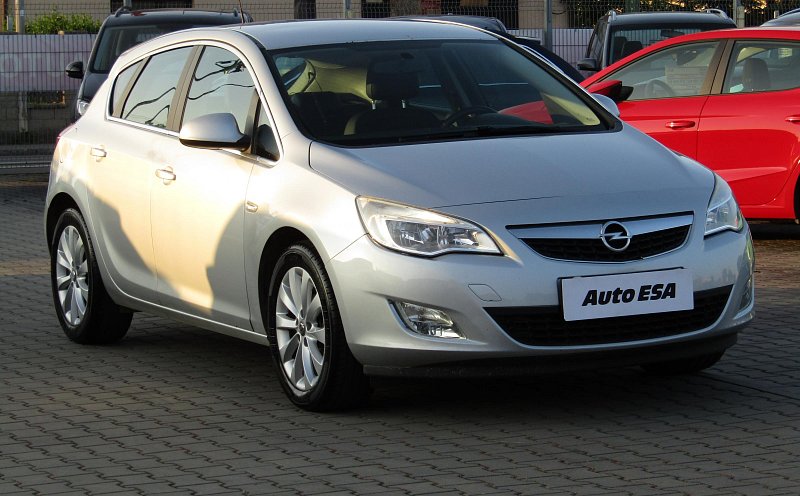 Opel Astra 1.7 CDTi 