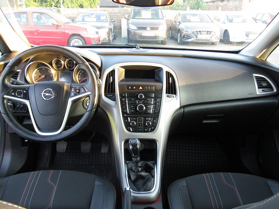 Opel Astra 1.7 CDTi 