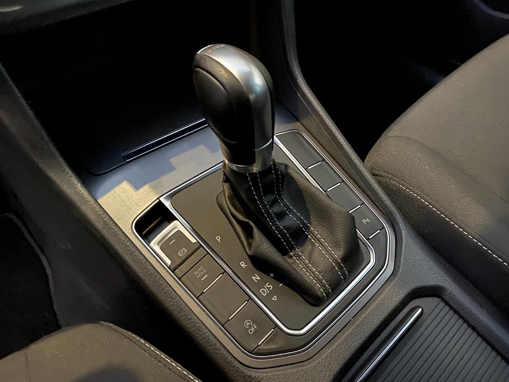 Volkswagen Sportsvan 1.2 TSi Lounge