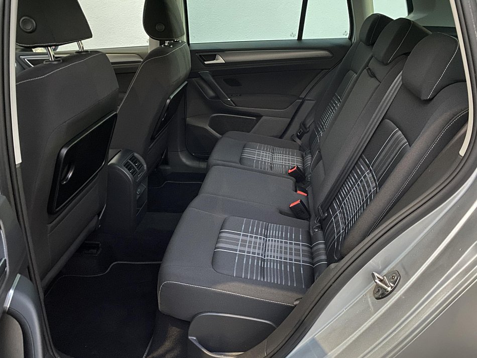 Volkswagen Sportsvan 1.2 TSi Lounge