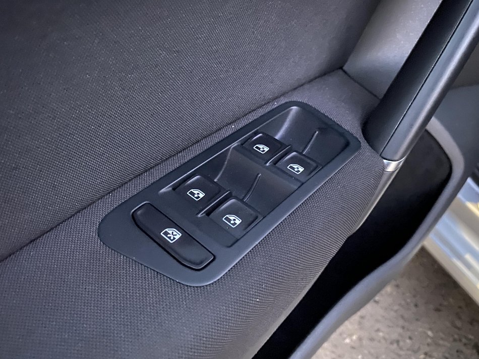 Volkswagen Sportsvan 1.2 TSi Lounge