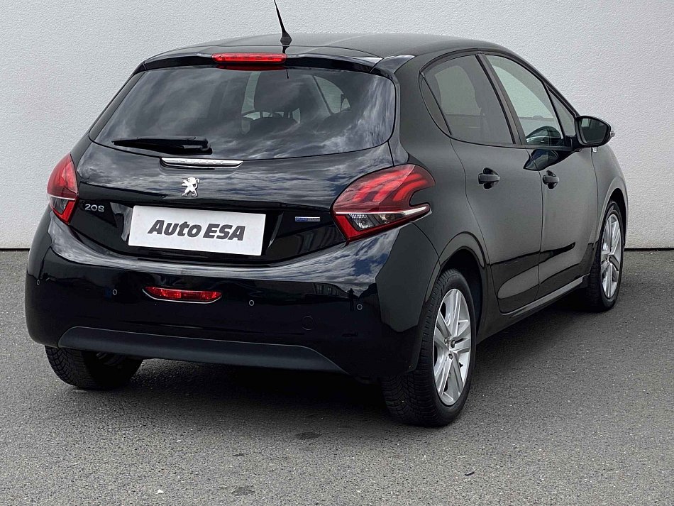 Peugeot 208 1.2 PT Style