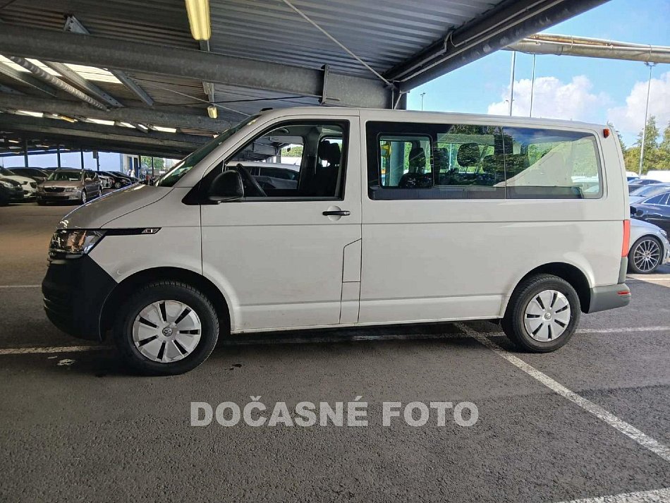 Volkswagen Transporter 2.0TDi  T6.1 9míst