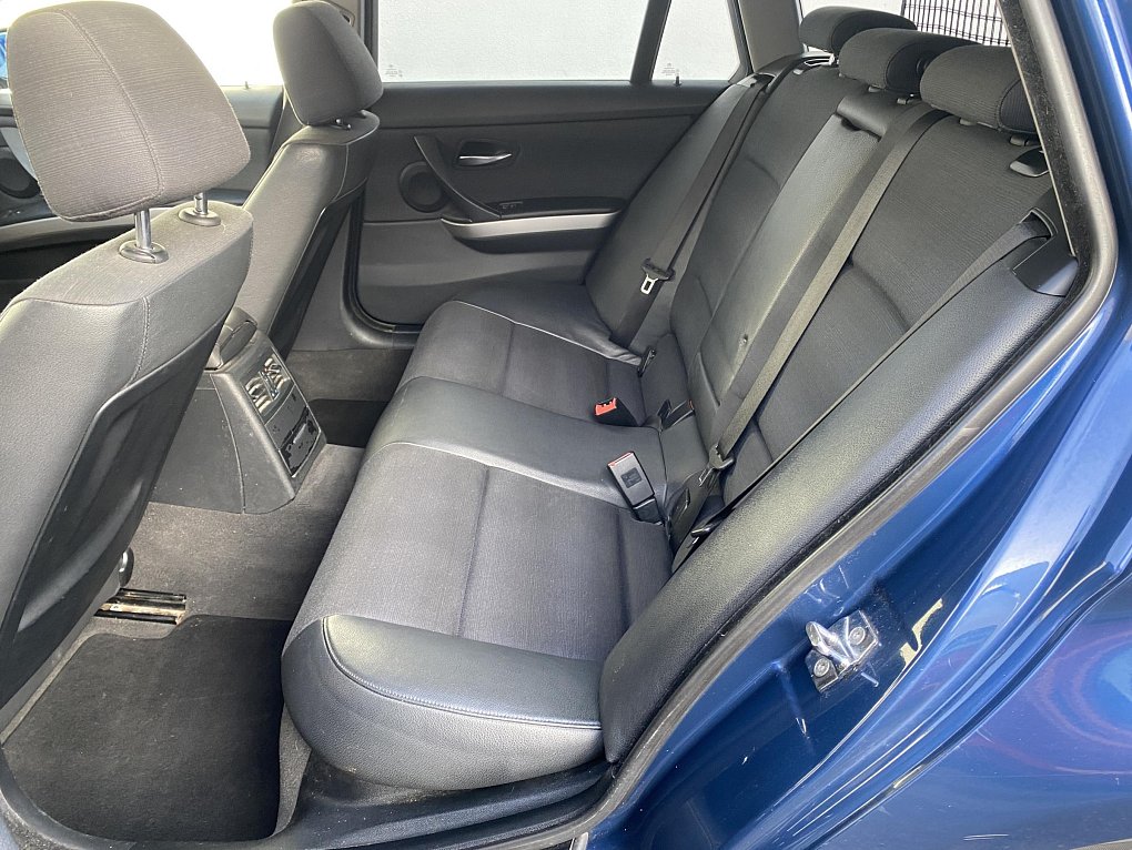 BMW Řada 3 2.0i  318i