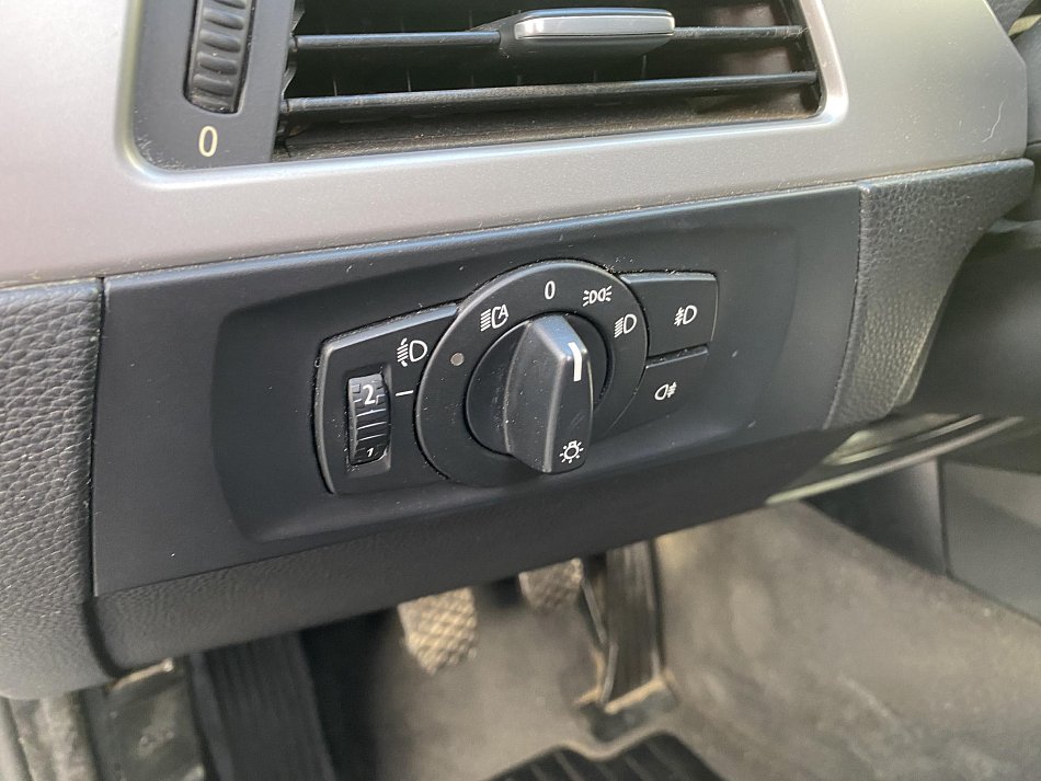 BMW Řada 3 2.0i  318i