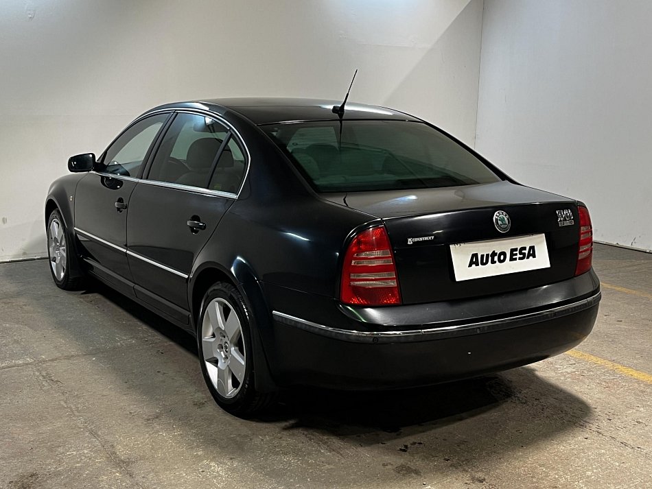 Škoda Superb 2.5 TDi Elegance