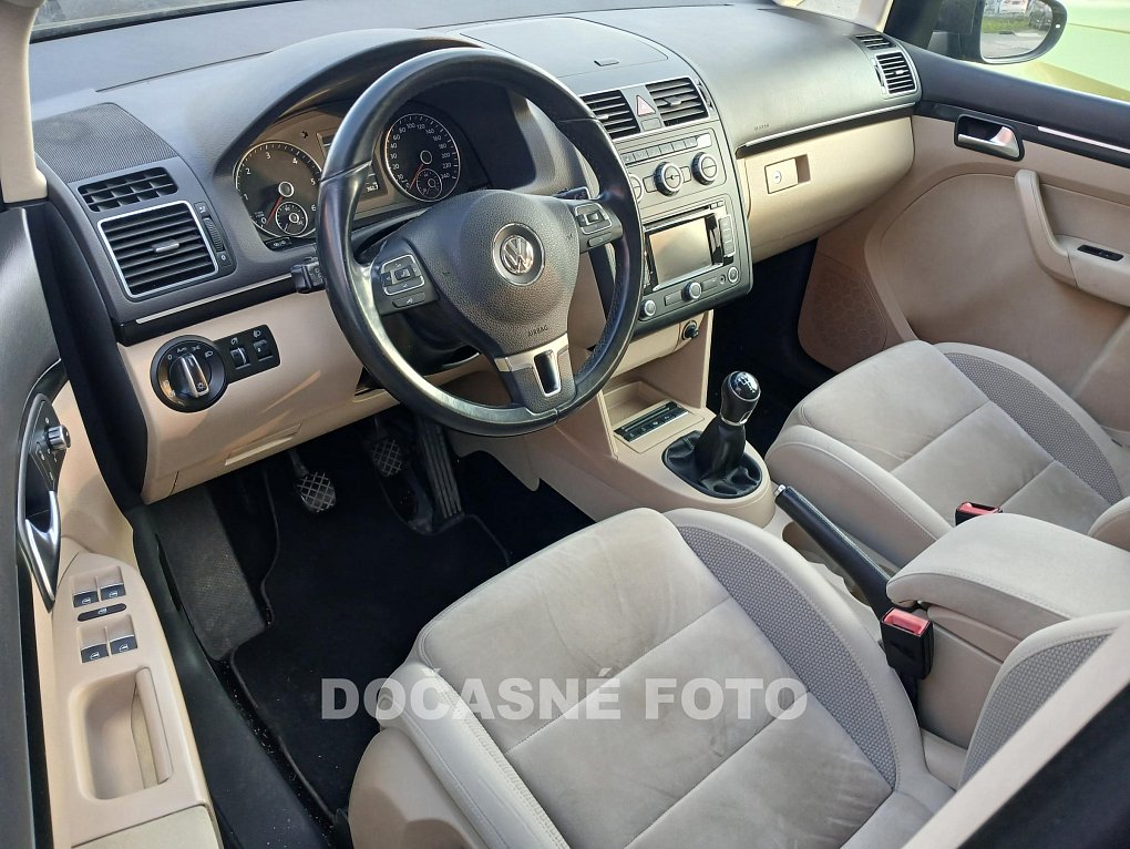 Volkswagen Touran 2.0 TDi Highline