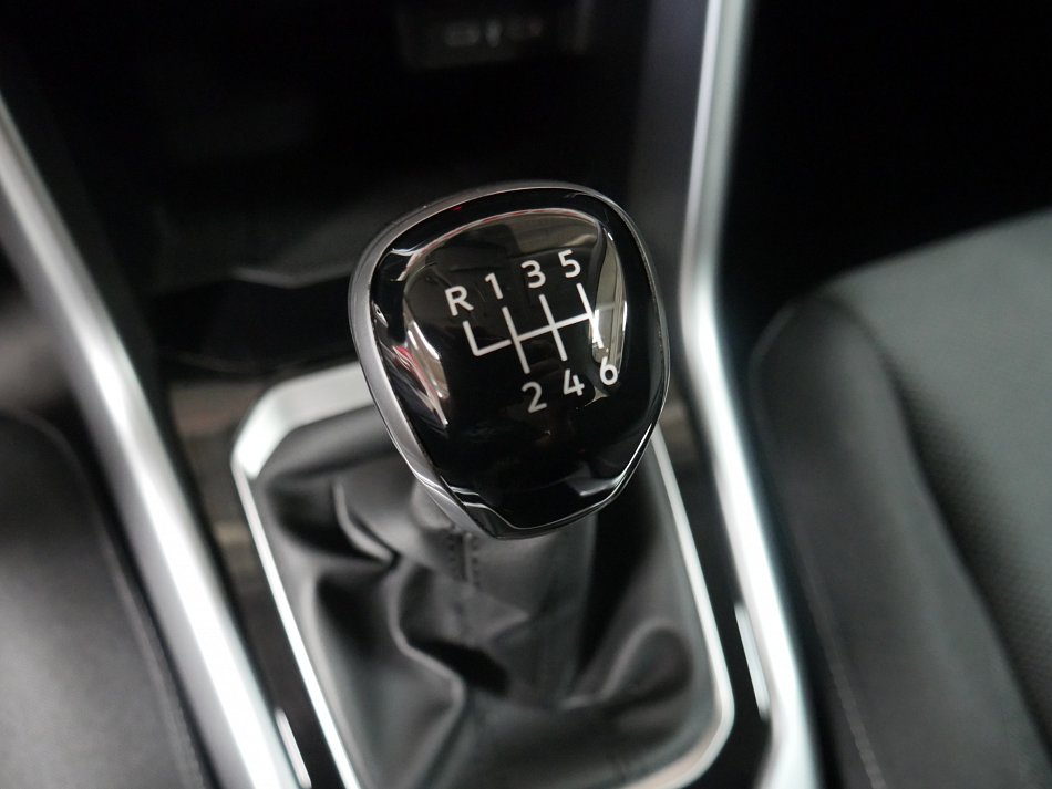 Volkswagen T-Roc 1.5TSi Life