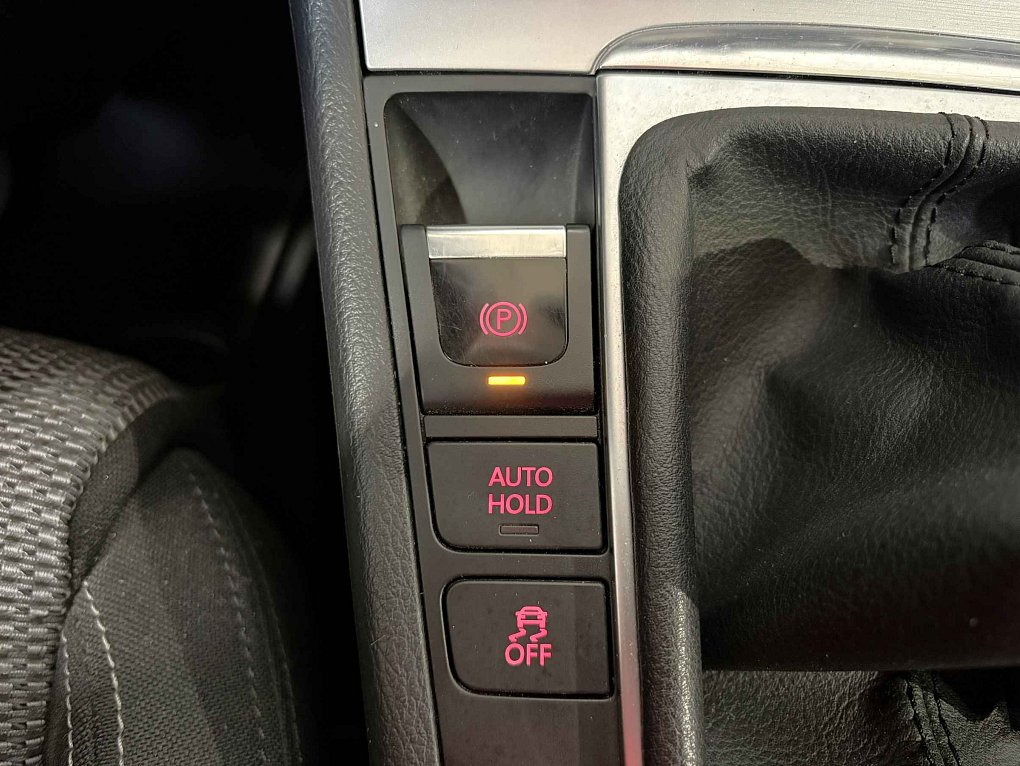 Volkswagen CC 2.0 TDi Sport