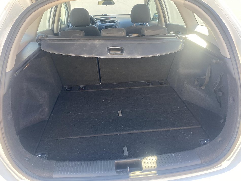 Kia Ceed 1.6 CRDi 